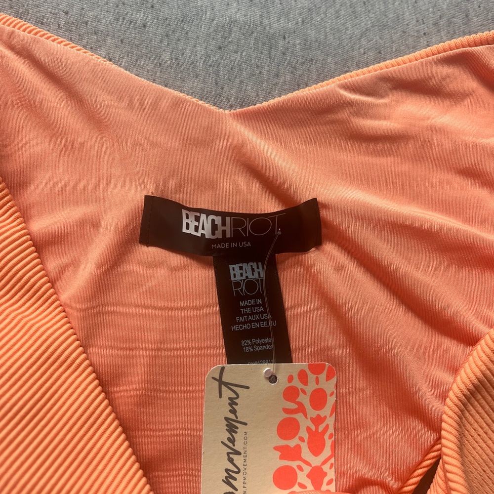 Beach Riot ribbed bikini medium BNWT - Picture 2 of 5